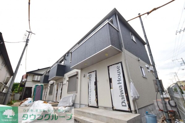 ポワソントワの物件外観写真